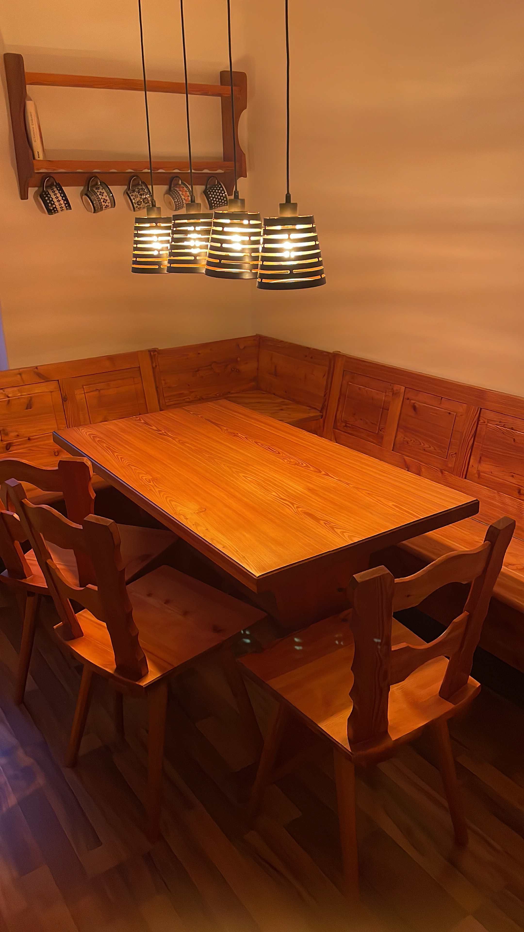Ferienwohnung 1 – Sitzecke K&uuml;che